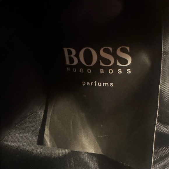 New Hugo Boss Parfums Duffle Bag - Picture 4 of 7